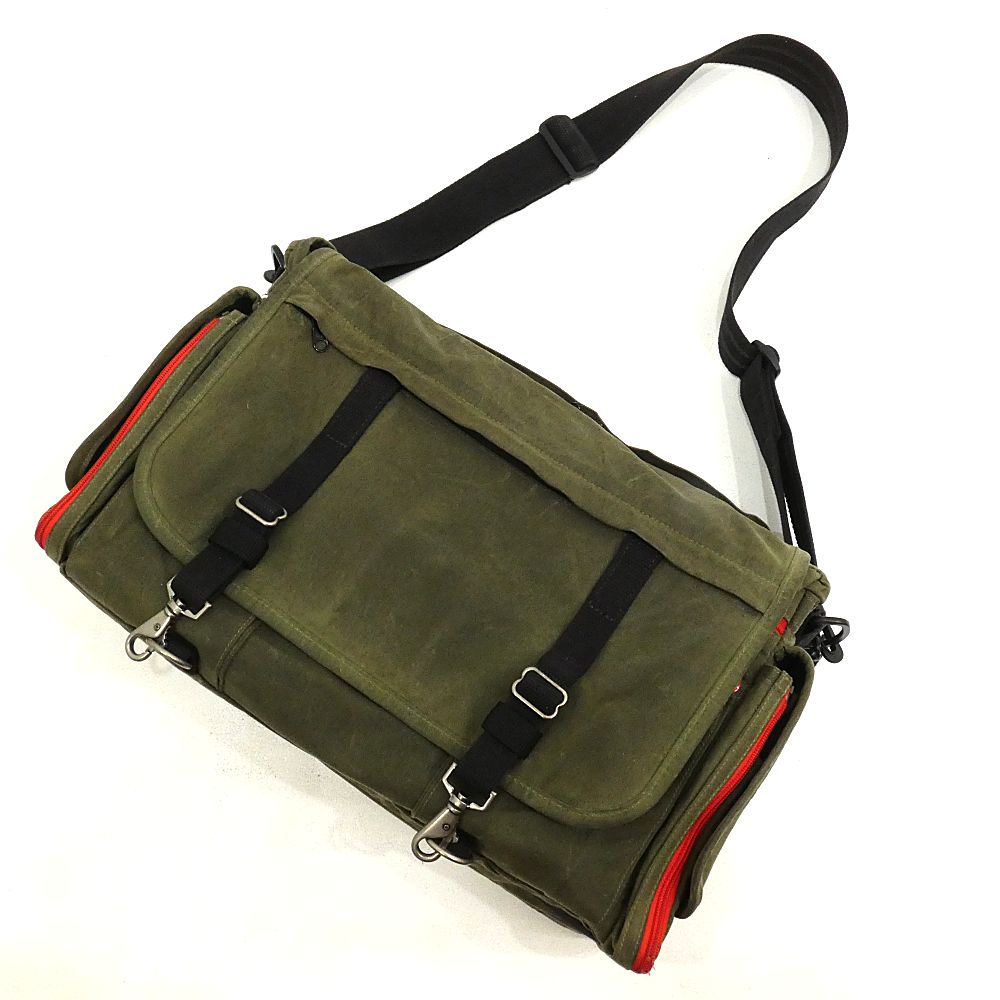 小牧店 DOMKE ドンケ メトロメッセンジャー ワックスウェア カメラバッグ ミリタリー|ブラック I406-3418