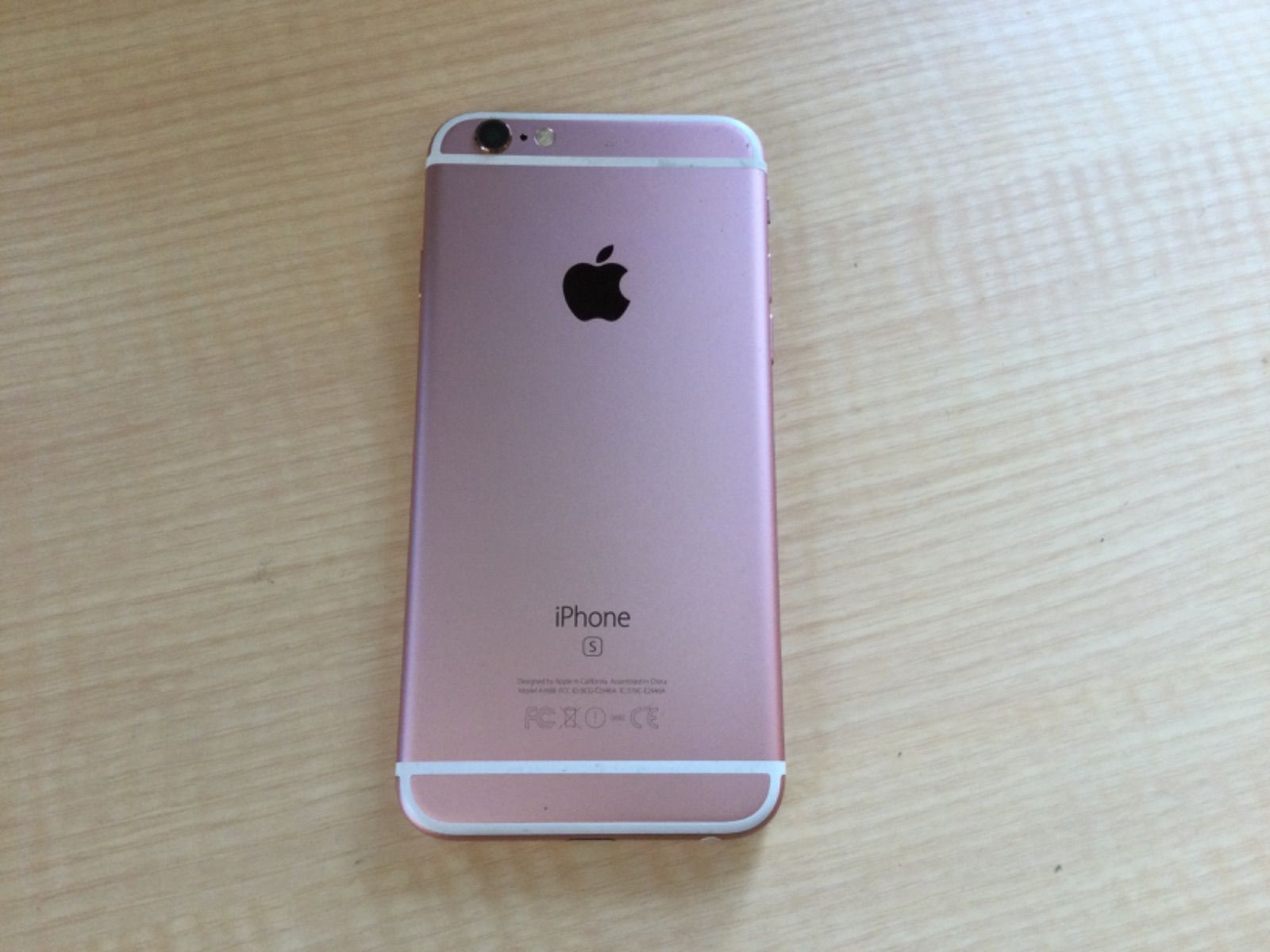 中古品】SIMフリー iPhone 6S 容量64gb バッテリー交換済み カラー ...