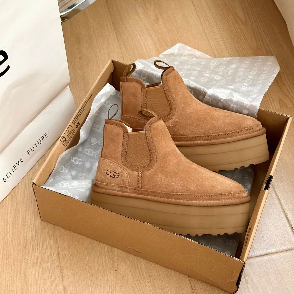 人気極美品 厚底 5cm UGG アグ ブーツ レディース ニューメル 