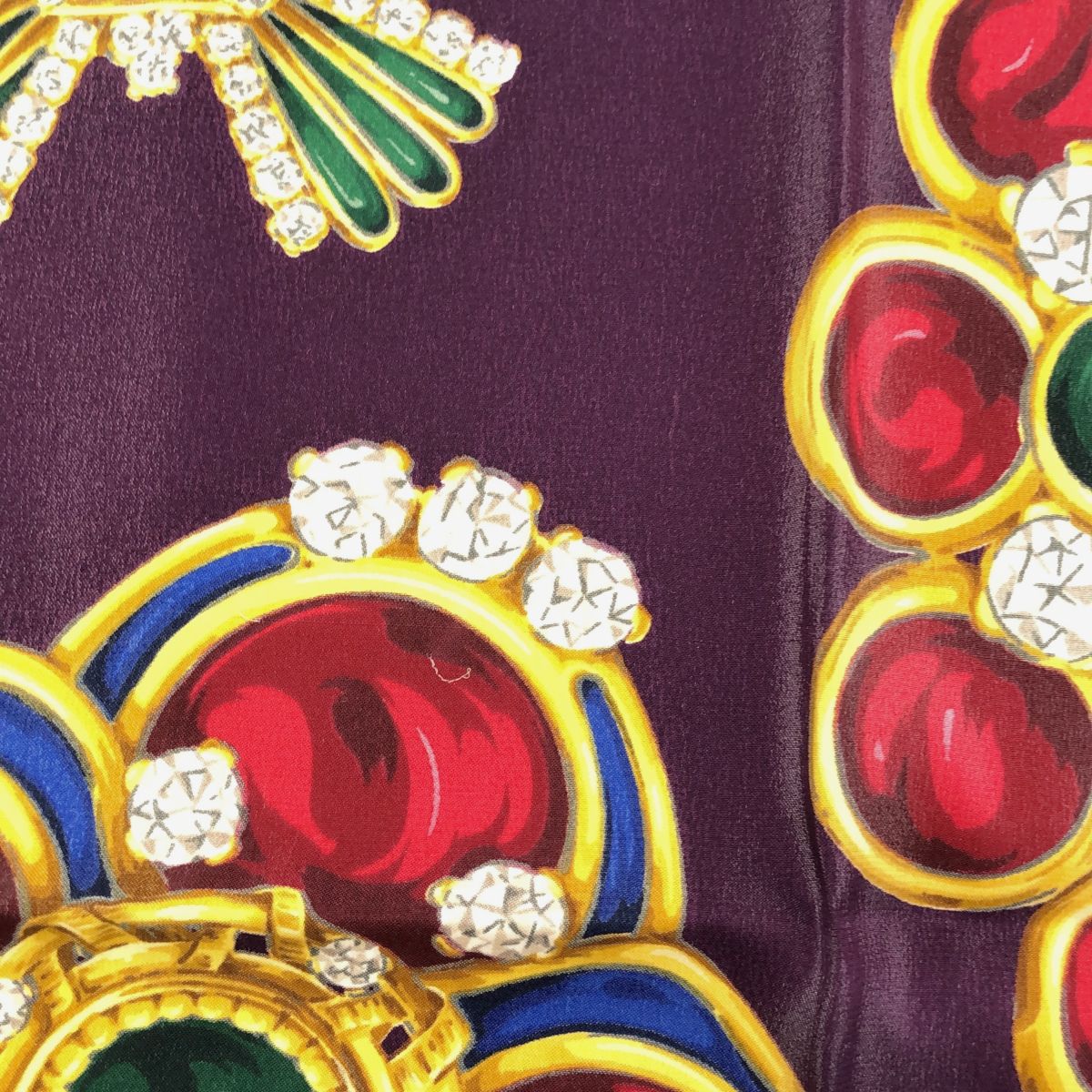CHANEL シャネル 大判スカーフ グリポア ジュエリー柄 宝石 花