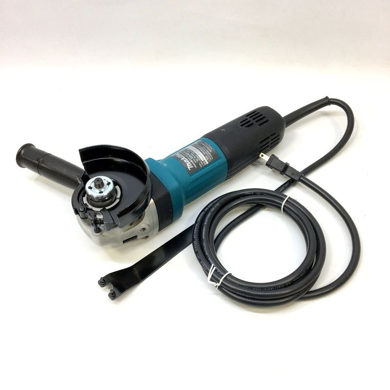 makita マキタ 100mm 電子ディスクグラインダ GA4041C 本体のみ 100V コード式 電動工具 △ DW3563