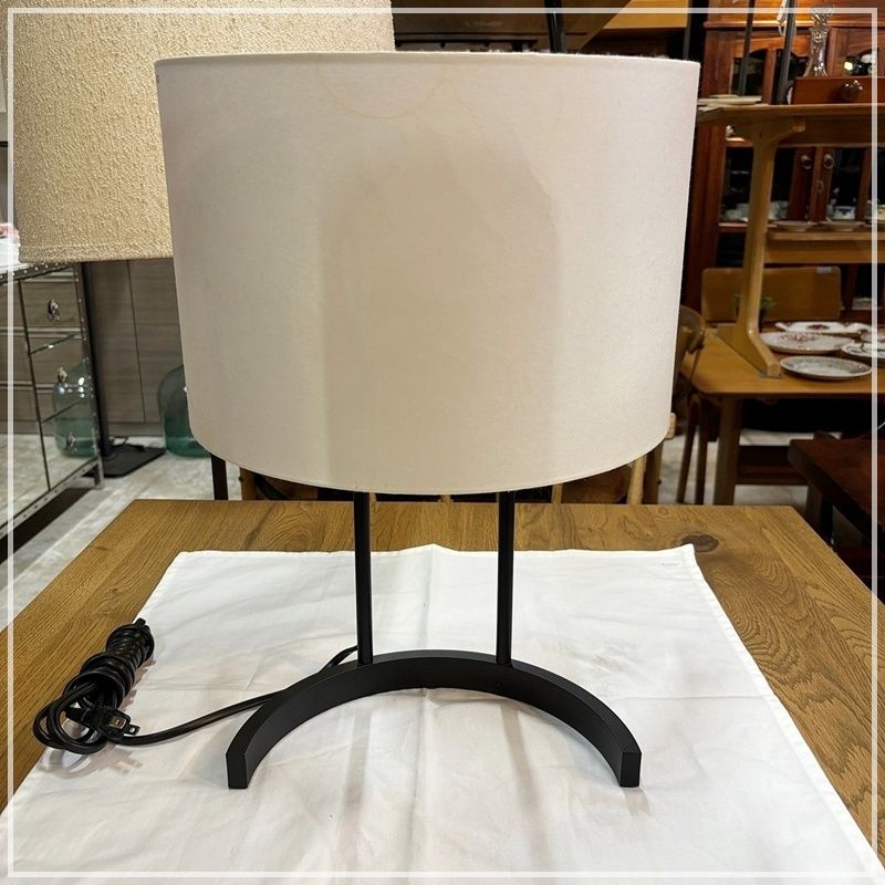 ヤマギワ 和紙 ランプシェード　テーブルランプ　ライト ヤマギワ 和紙 ランプシェード テーブルランプ ライト アートのような