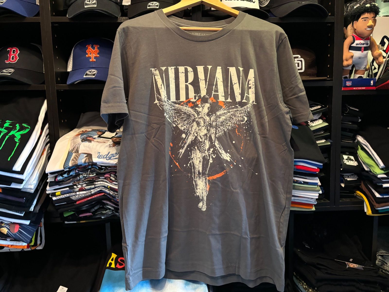 NIRVANA GALAXY IN UTERO MEN'S LIGHTWEIGHT T-SHIRT / NIRVANA MEN'S T-SHIRT / NIRVANA / ニルヴァーナ  /  CREW NECK TEE / NIR65844 Lサイズ