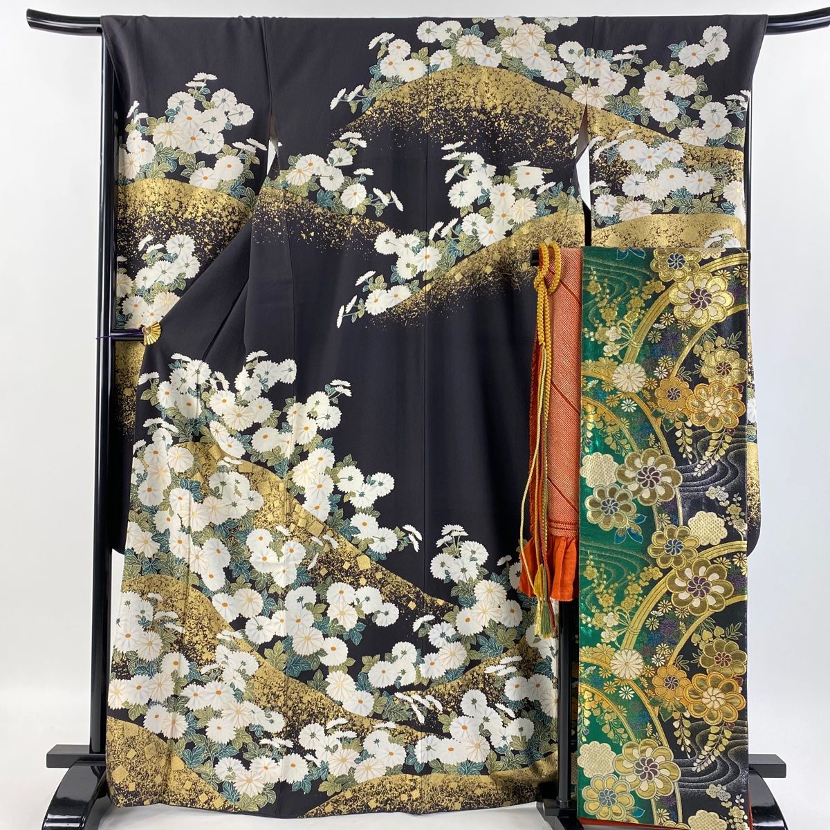 振袖フルセット 身丈165.5裄63 菊 蝶文様 金彩 Sサイズ 逸品 名品 楽天市場】【中古】 振袖 長襦袢 2点 セット リサイクル 着物