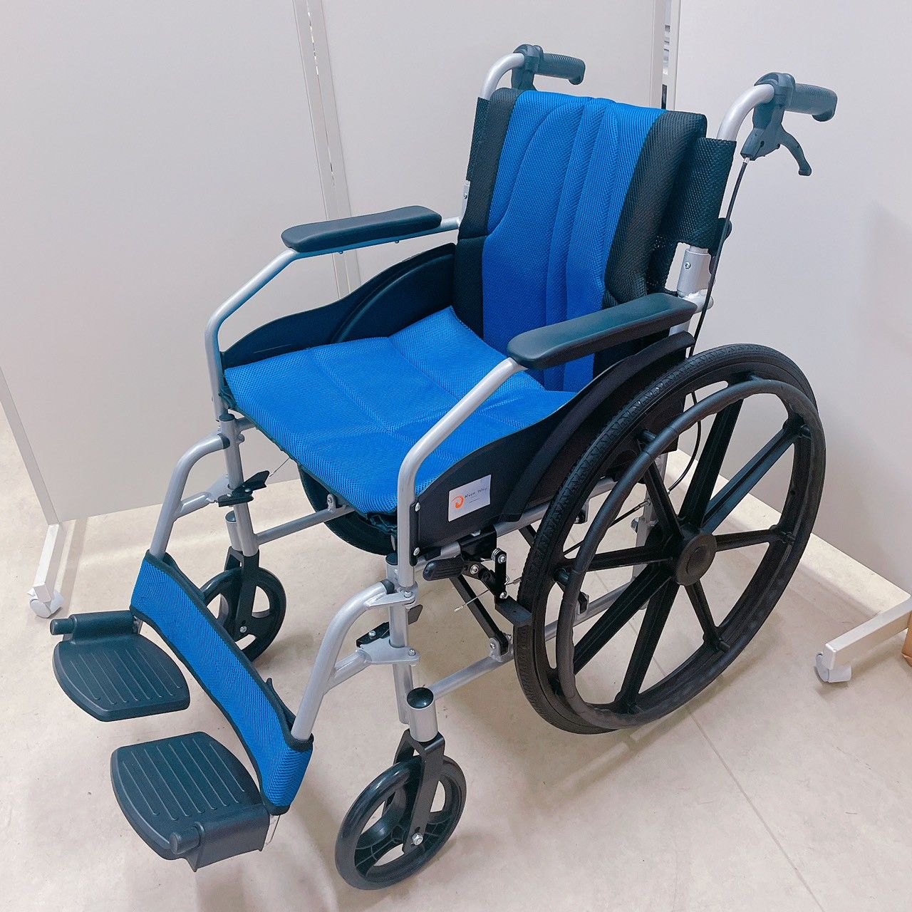 NICE WAY ナイスウェイ 車椅子 バリアフリー 介護用品 折りたたみ 青色