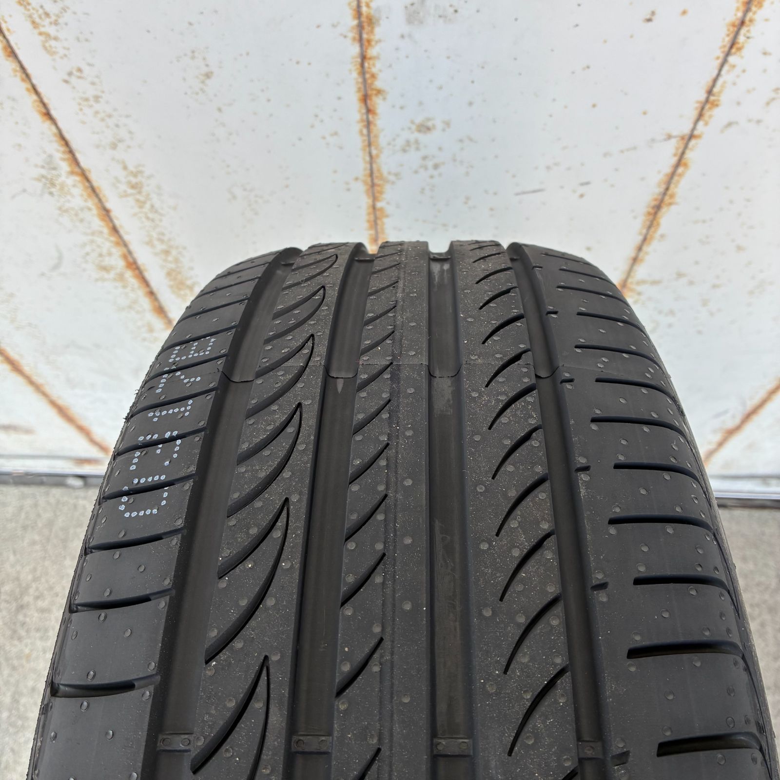 PIRELLI