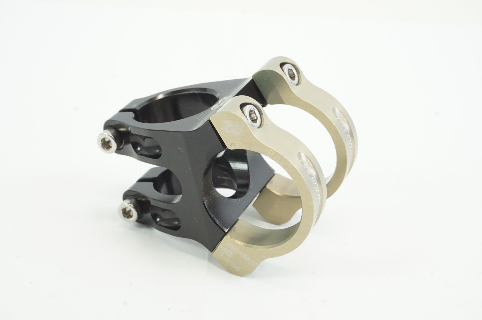 RENTHAL 「レンサル」 APEX 35 φ35.0 33mm ステム / バイチャリ宇都宮