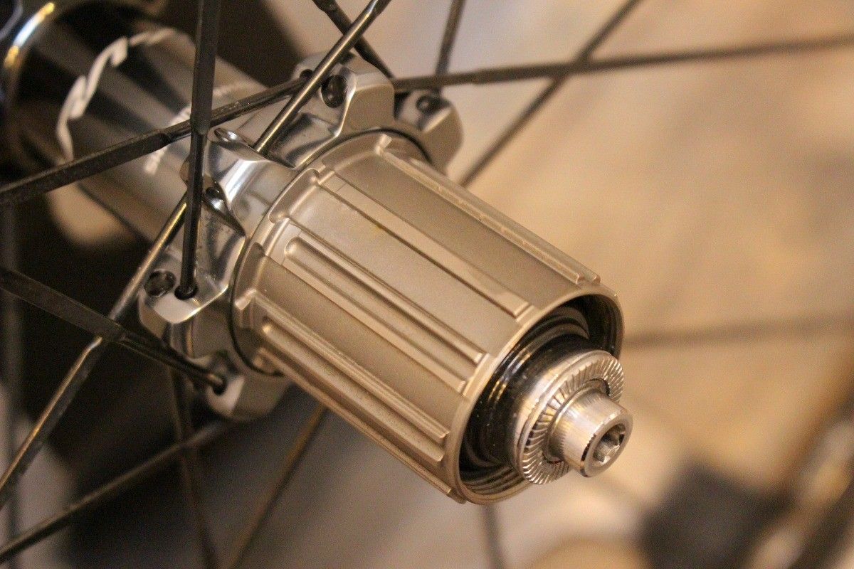 シマノ SHIMANO デュラエース DURA-ACE WH-R9100-C40-CL アルミ/カーボン クリンチャー ホイールセット シマノ 11/12S 15C【名古屋店】