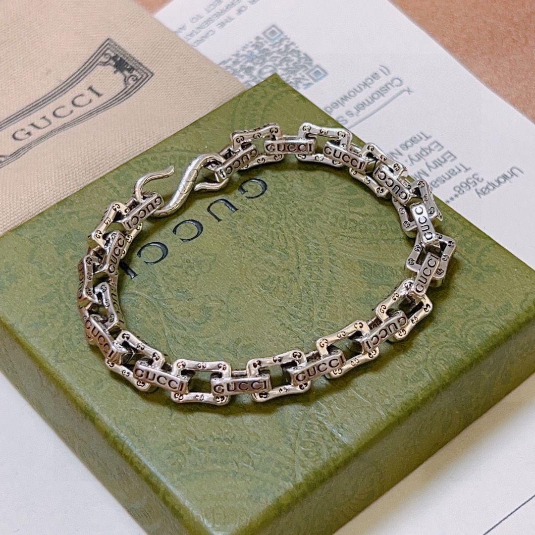 ✨新品✨大人気 GUCCI グッチ インターロック チェーンブレスレット@July jewelry