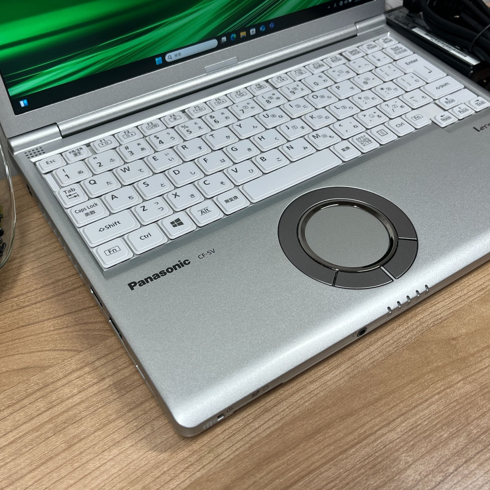 お買い得品＞軽量 Panasonic レッツノート CF-SV9 8GB/SSD256