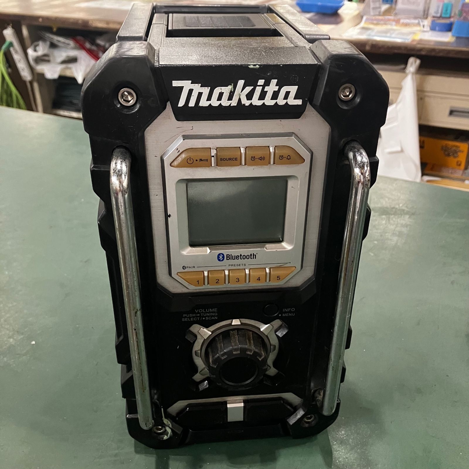 マキタ(makita) コードレスラジオ MR108B