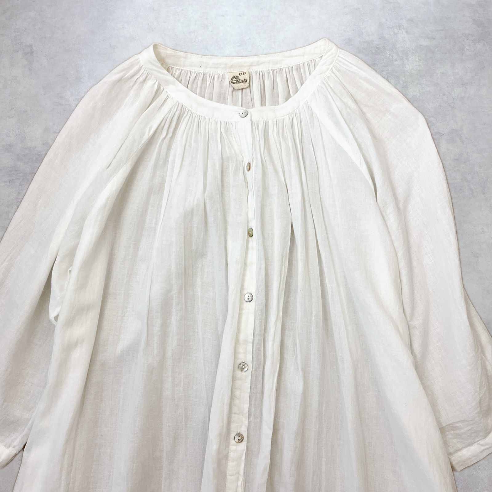 【美品】08Mab ゼロハチマブ ギャザー シャツワンピース ゆったり 羽織り 美品】08Mab ゼロハチマブ ギャザー シャツワンピース ゆったり