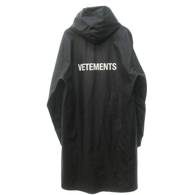 ヴェトモン VETEMENT 美品 18AW Oversized Hooded Raincoat レインコート フード ロゴプリント PVC×ポリエステル 黒 ブラック F フリーサイズ WAH18JA24 STK