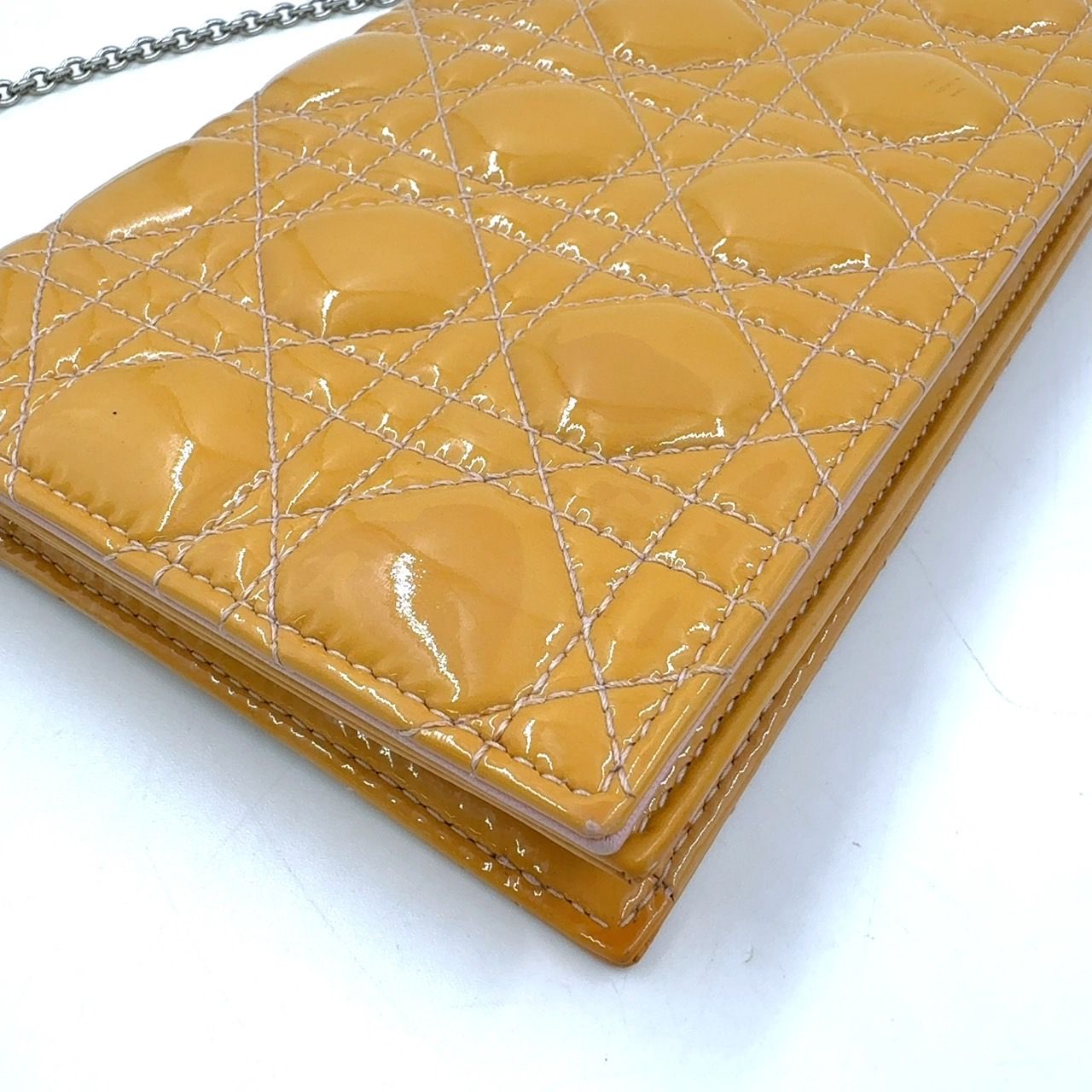 ボディバッグ シルバー