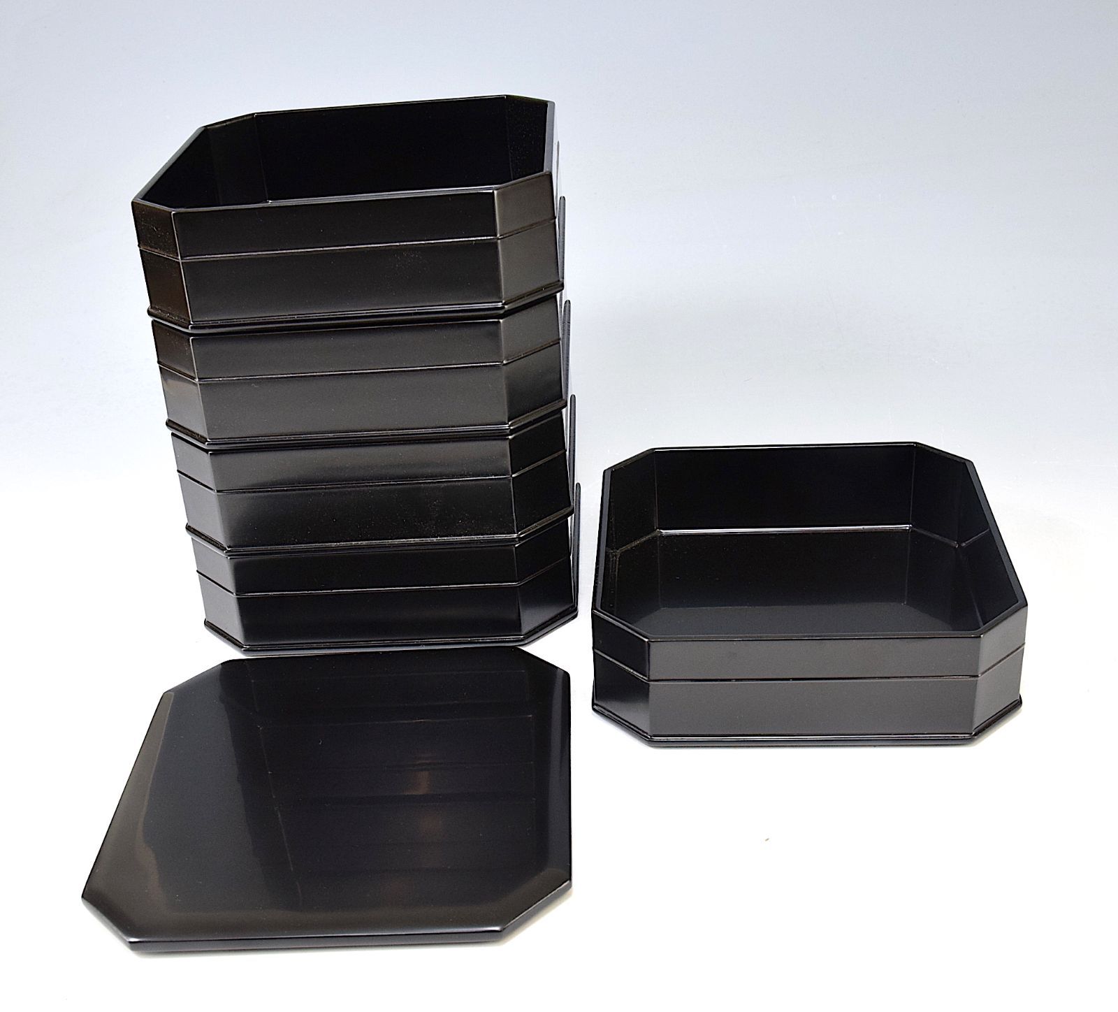 主菓子器』 木製 真塗 ☆ 縁高重｛五客｝ 紙箱 茶道具