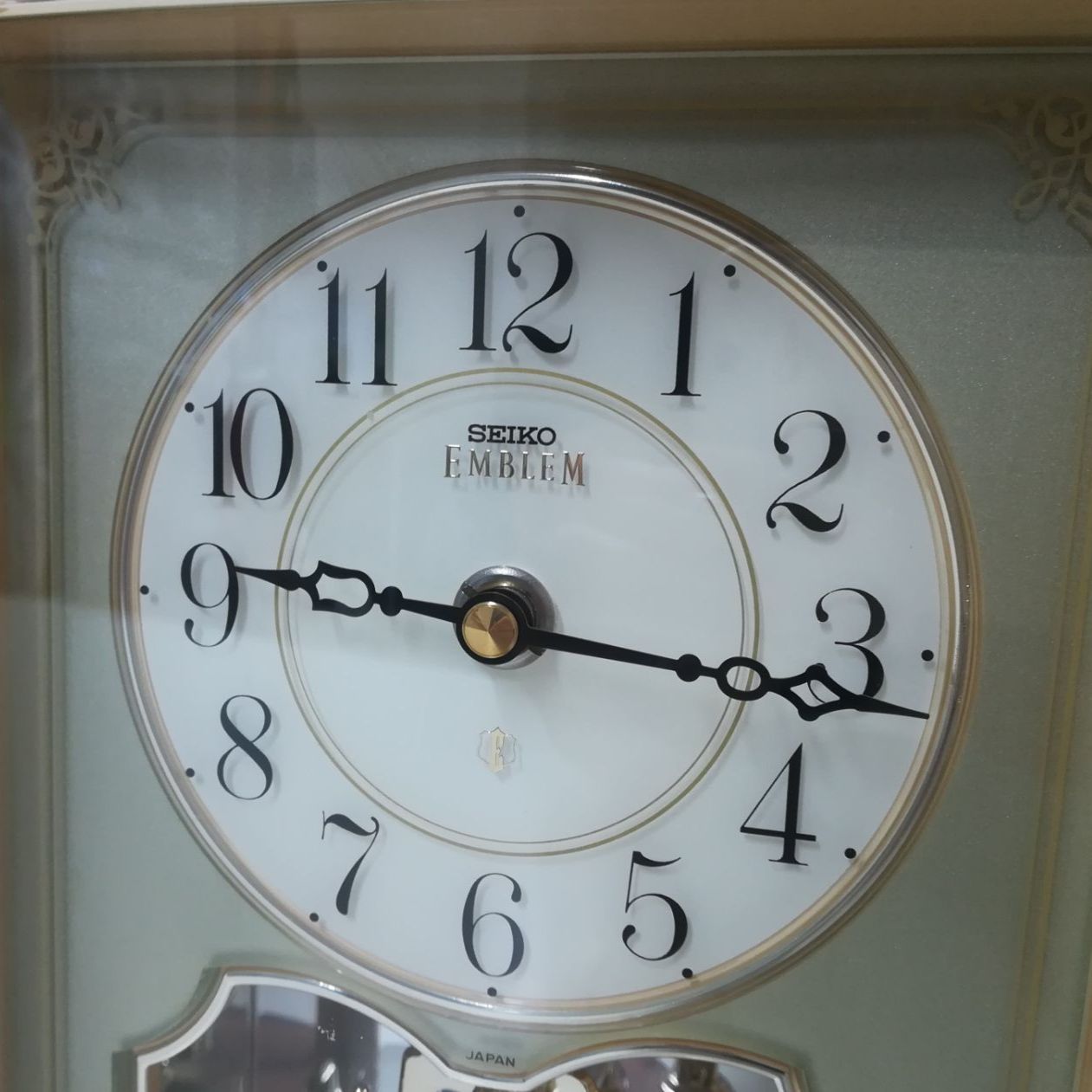 SEIKO EMBLEM (セイコー エンブレム) 高級オニキス枠置時計 HW443M