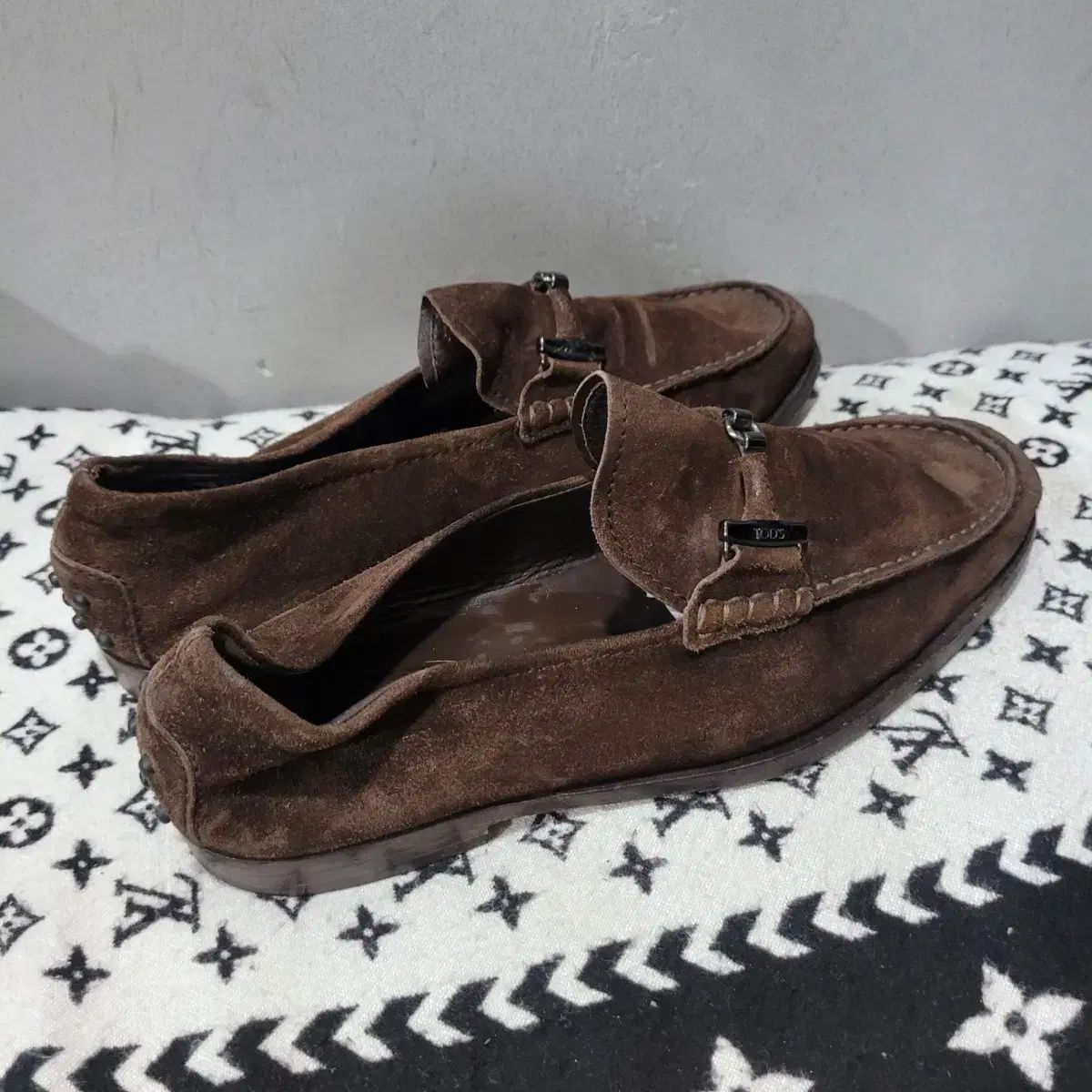 トッズ スエード