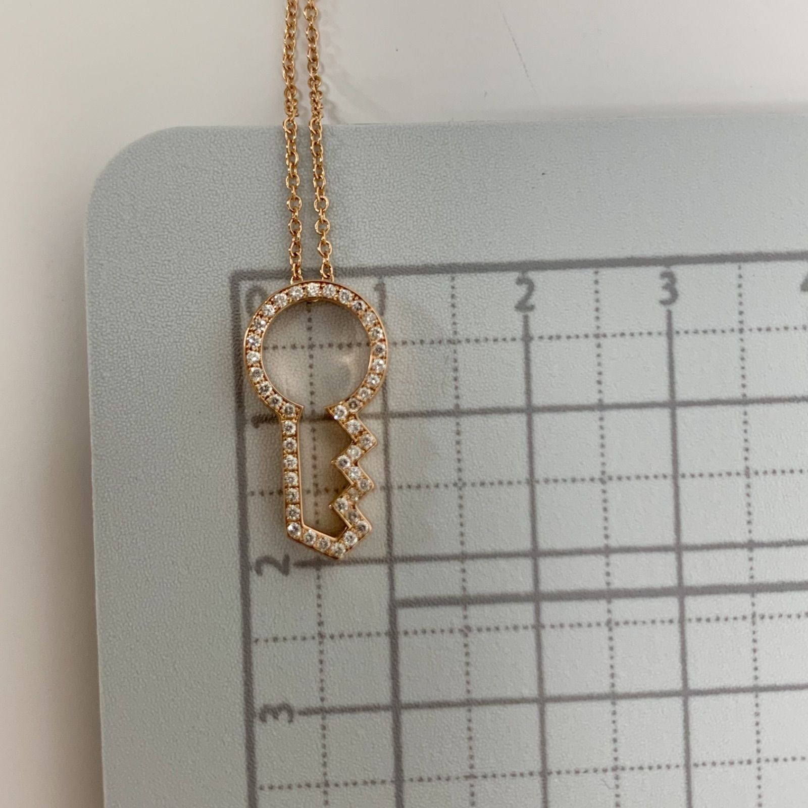 希少アドロネックレスK18（Pink）定価506000円ADORO