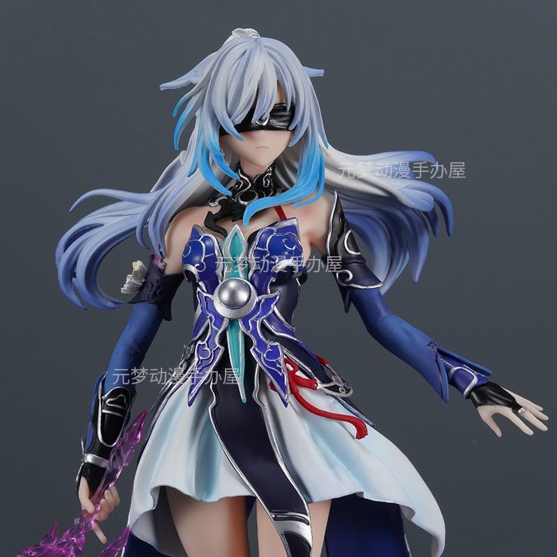 フィギュア