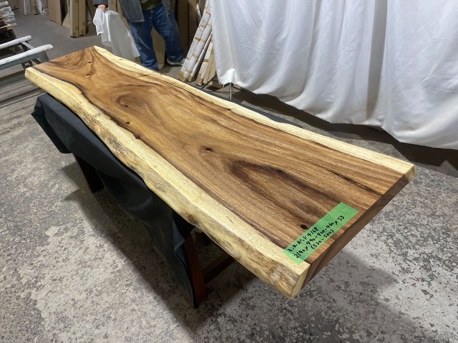 モンキーポッド4168 一枚板無垢 乾燥材 2190ｘ490-420-460ｘ53mm カウンター センターテーブル ダイニングテーブル