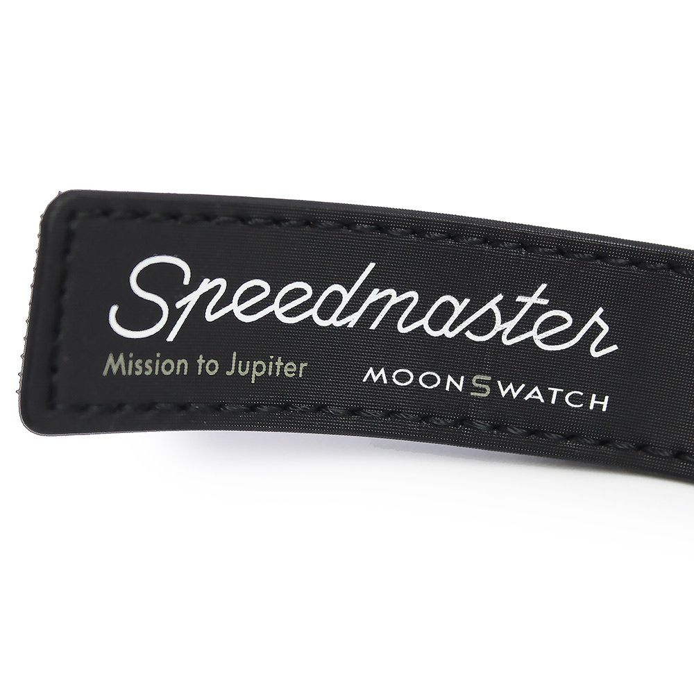 オメガ スウォッチ Swatch ミッション トゥ ジュピター スピードマスター ムーンスウォッチ クロノグラフ クオーツ 腕時計 ナイロン バイオセラミック ベージュ ブラック SO33C100 OMEGA WWW_OLIVIERBERNSTEIN_COM