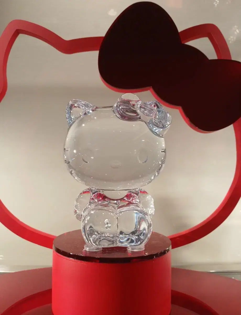 Baccarat x hellokitty 50 記念日 クリスタル フィギュア フル