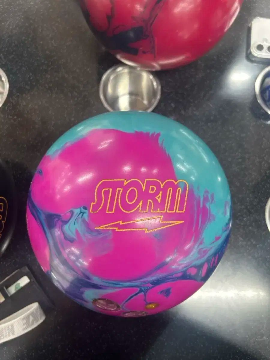 ストームフィジークスツアー 15パウンド ボーリング