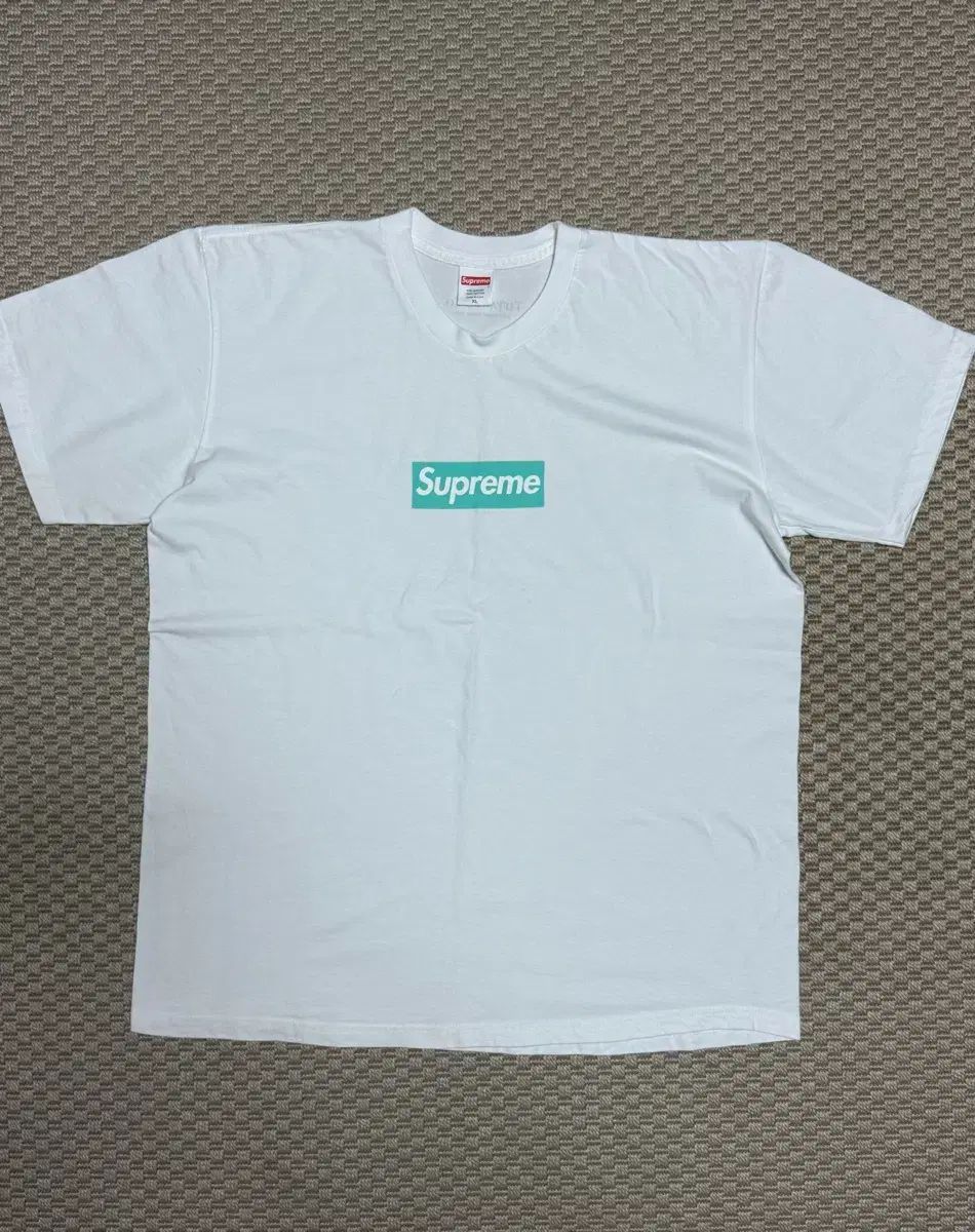 Supreme シュプリーム ティファニー - カンパニー ボックスロゴ Tシャツ