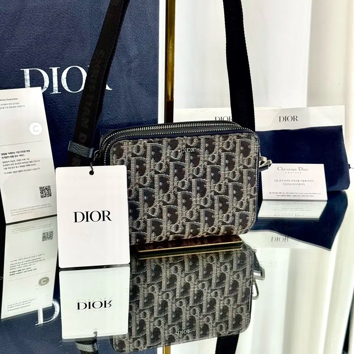 ストラップ ポーチ