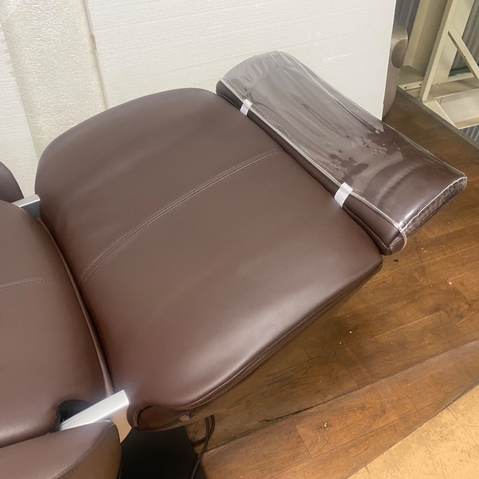 マルチタイプチェア リザーブRS-002