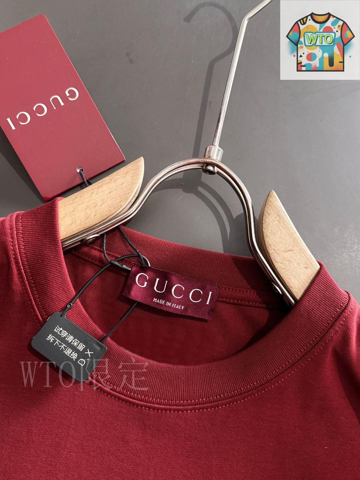 【国内発送★GUCCI】GUCCI エンブロイダリー入りコットンTシャツ 国内発送☆GUCCI】GUCCI エンブロイダリー入りコットンTシャツ