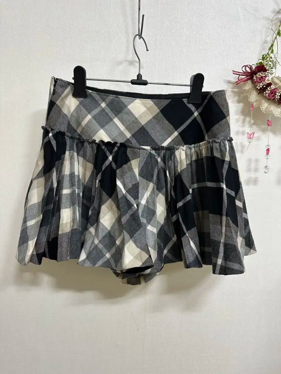 Burberry 進みます BURBERRY(バーバリー ) ブルーレーベル プリーツ