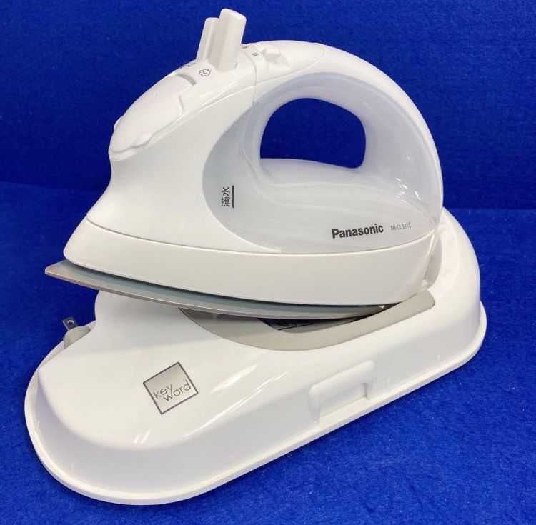 展示☆保証☆パナソニック NI-CL311E-KW コードレススチーム