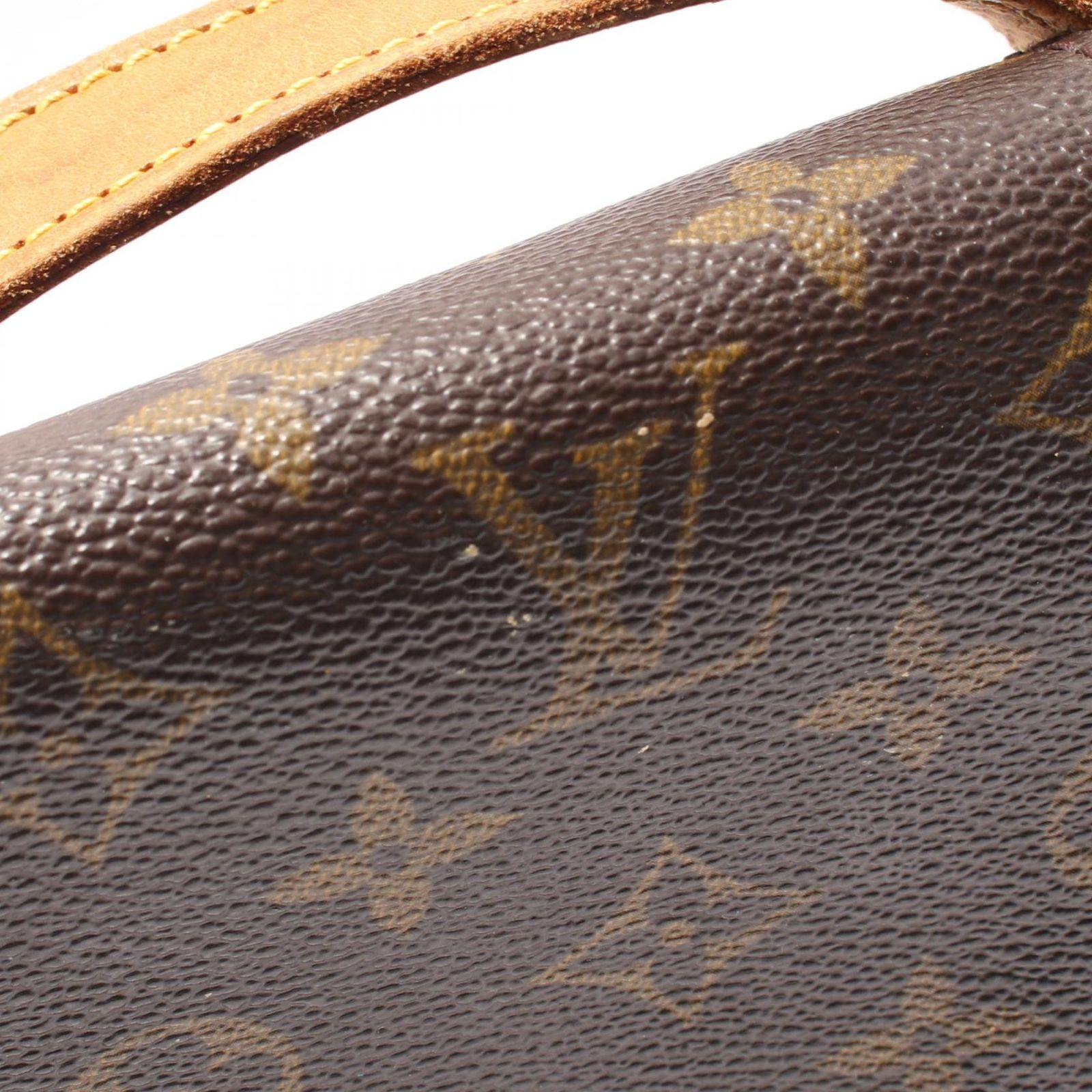 VUITTON