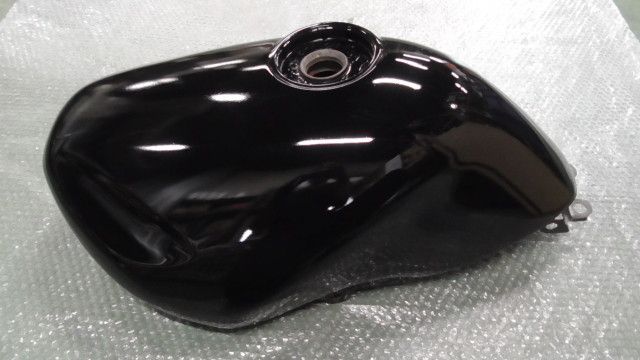 GSF250 バンディット　GJ74A　の　燃料　タンク:#1722323898