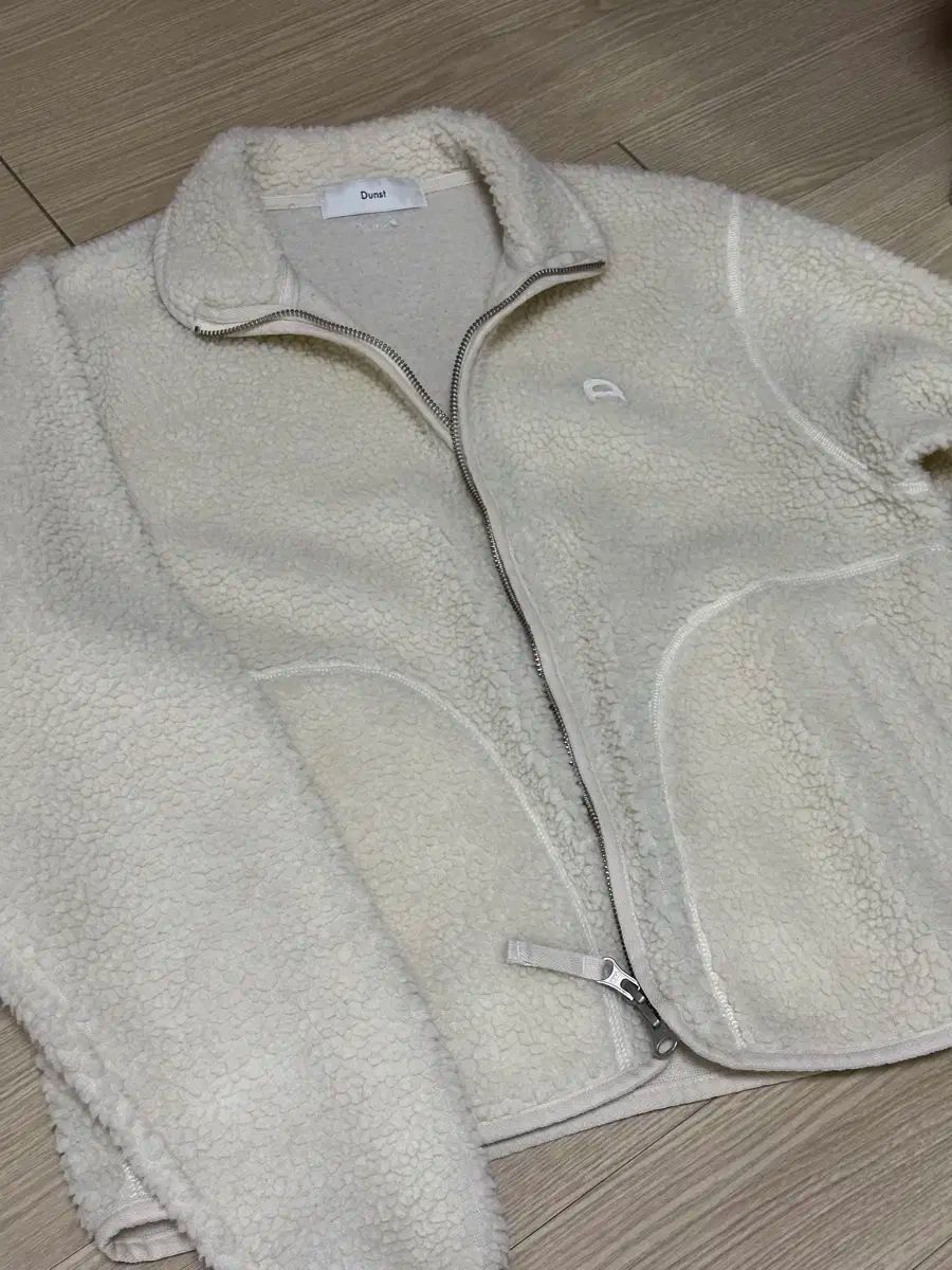 Dunst ダンスト フリース ジャケット クリーム 定価 129 000 ウォン