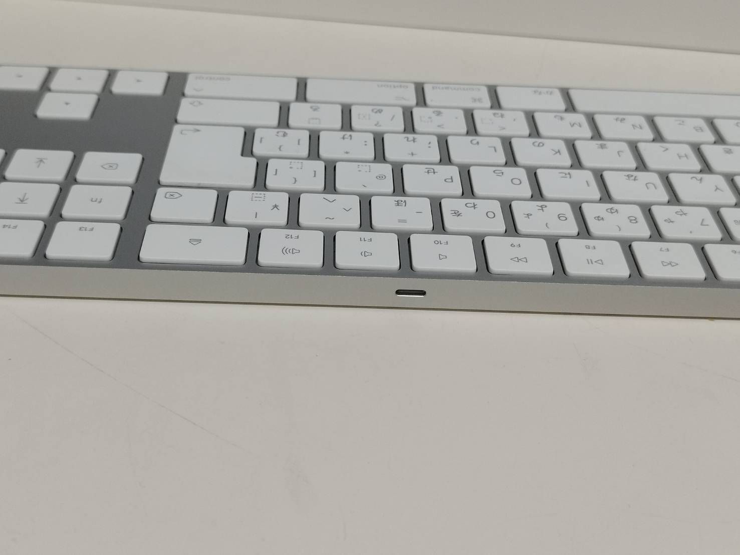 Apple キーボード(A1843)とマウス(A1657)のセット