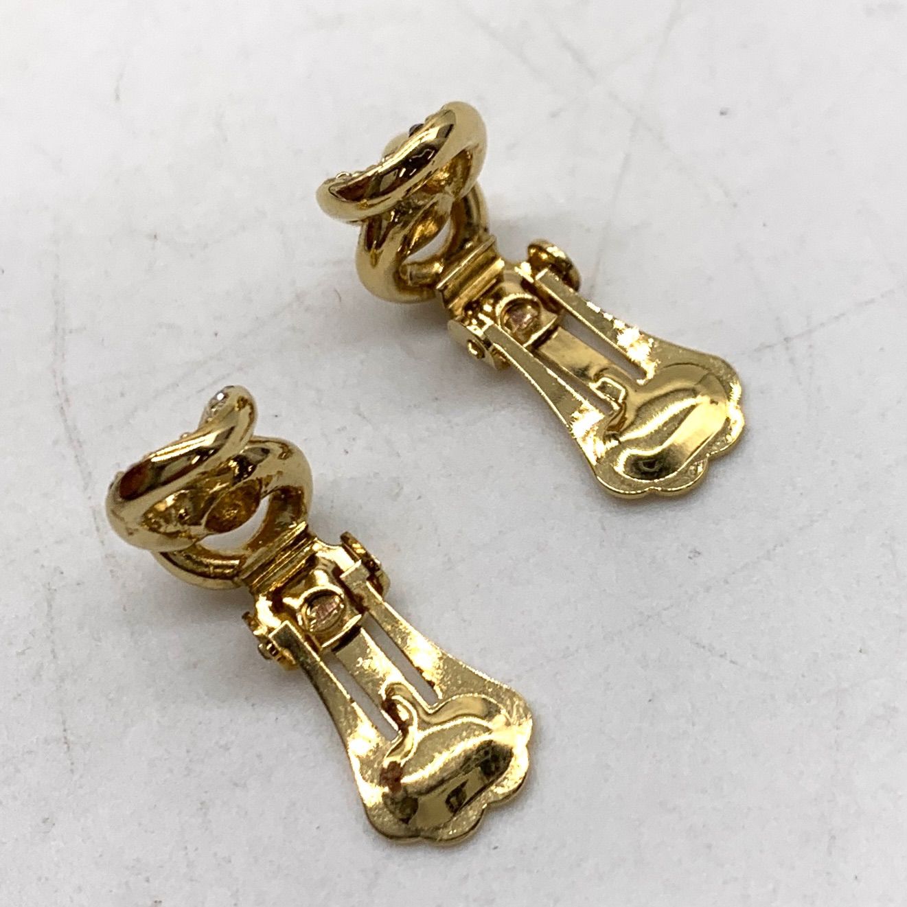 クリスチャンディオール　ネックレス　イヤリング　セット　エンブレム クリスチャンディオール ネックレス イヤリング セット エンブレム