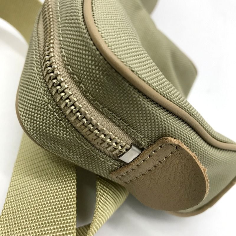 最終価格！PHIGVEL フィグベル　MOUNTAIN ATTACHMENT PHIGVEL - MOUNTAIN ATTACHMENT BAG | HUMAN and THINGS