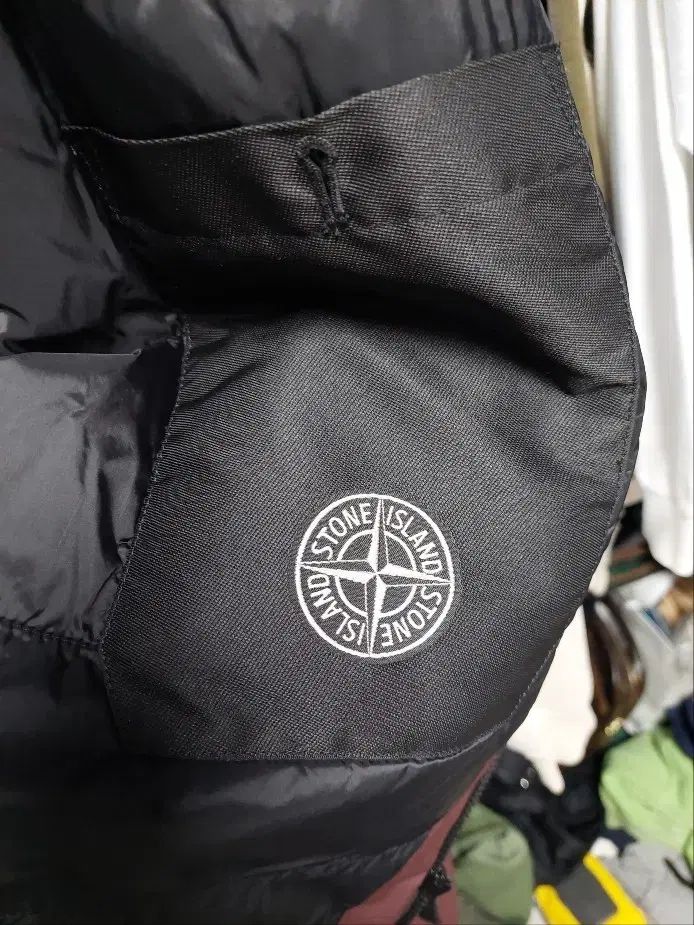 バーガンディ ソフトシェルr