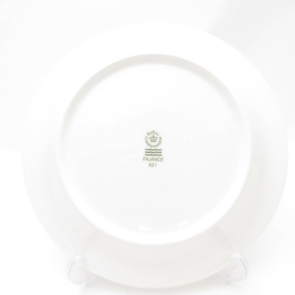 ロイヤルコペンハーゲン　中皿　ほぼ未使用 未使用 ROYAL COPENHAGEN ロイヤルコペンハーゲン ニュー