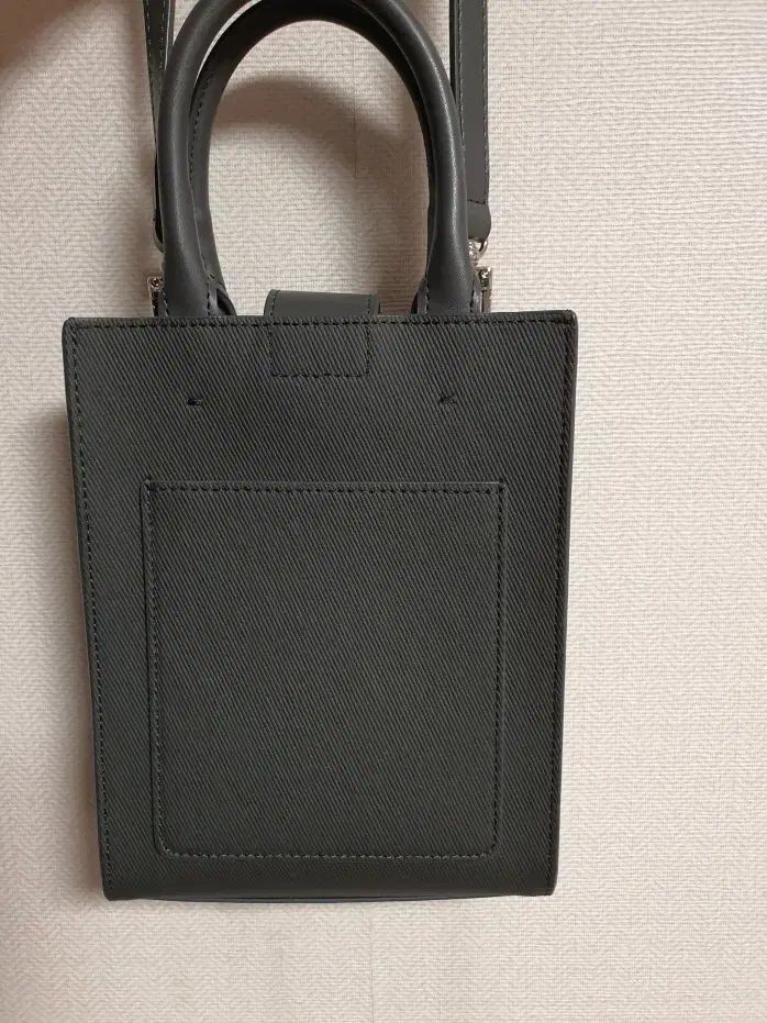 グレー キャンバス