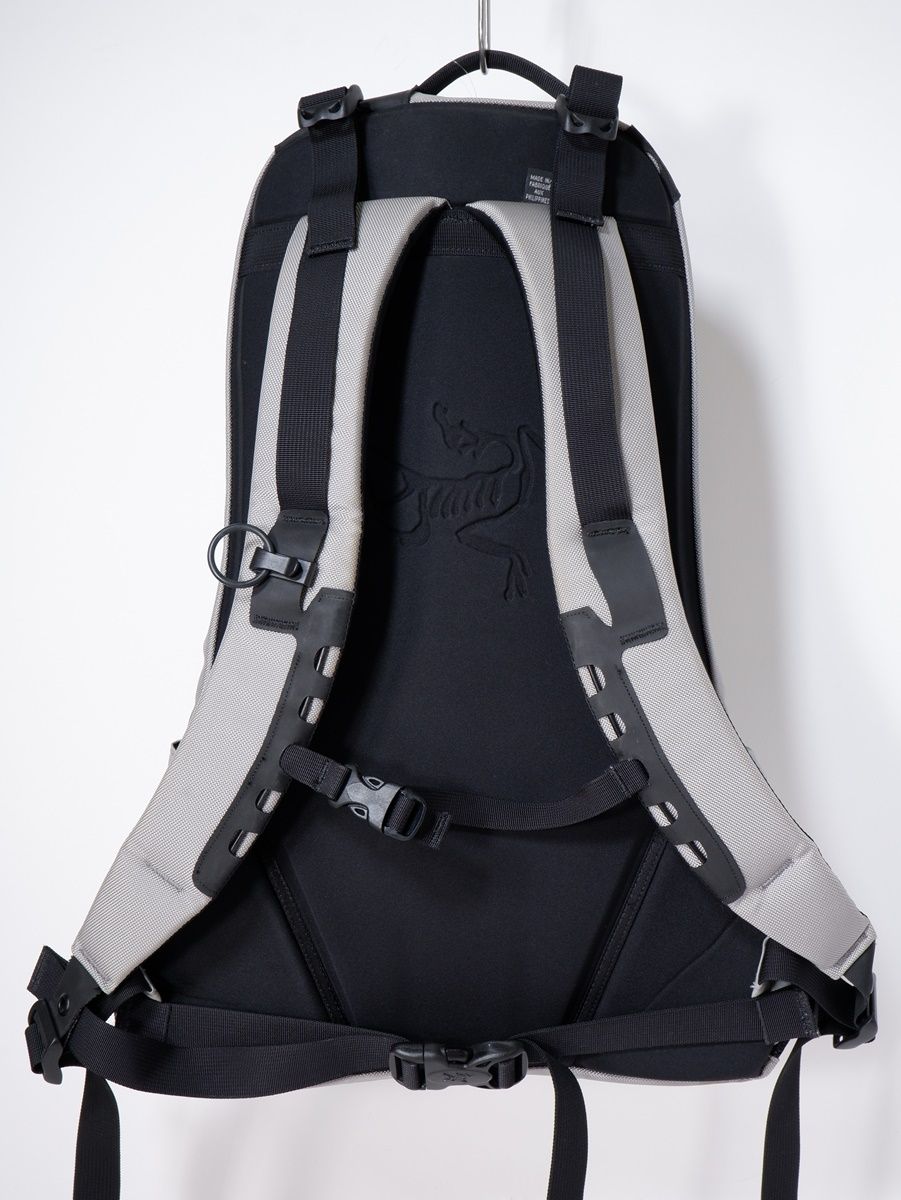 Arc'teryxアークテリクスARRO 22アロー22 ステルスブラック ARC