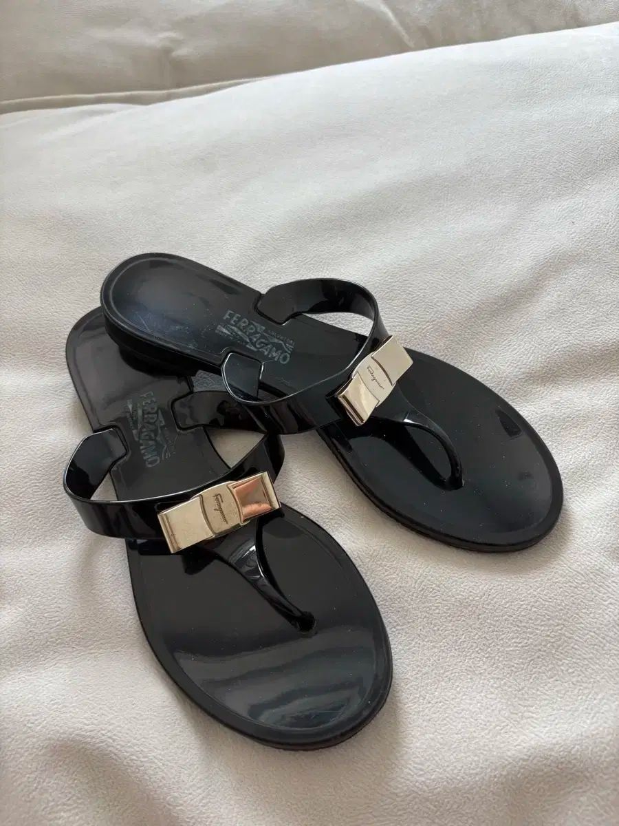 FERRAGAMO(フェラガモ) ゼリー シューズ フェラガモ ラバーシューズ