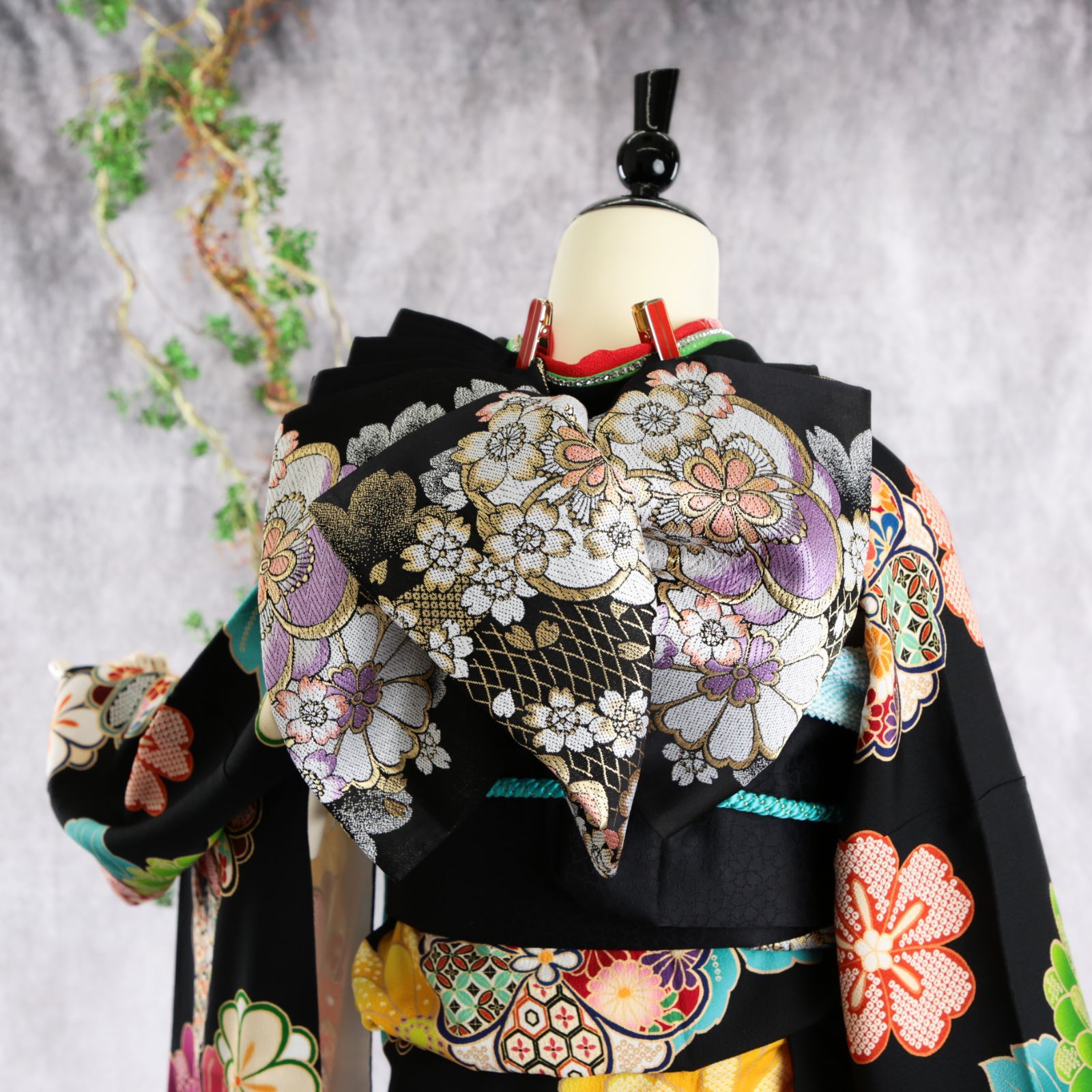 振袖フルセット 振袖セット 振袖 L～LLサイズ 中古 黒×モダン 美品 