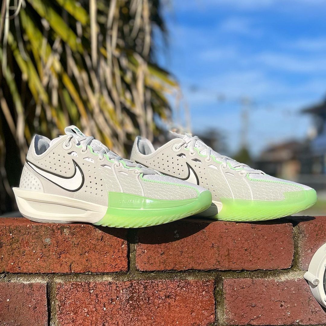 NIKE AIR ZOOM G.T. CUT 3 ナイキ エア ズーム GT カット 3 【MEN'S】 light bone/sail-vapor  green DV2918-003