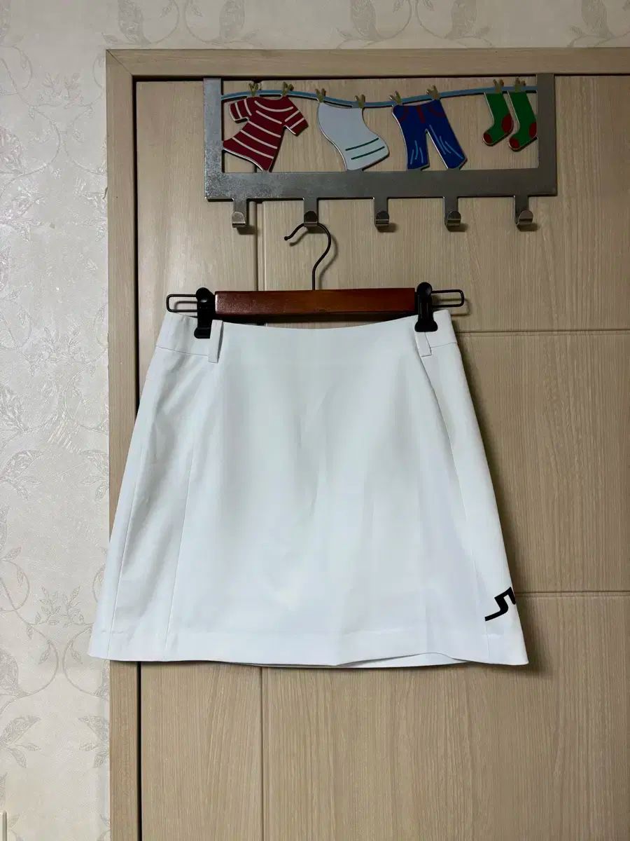 J LINDEBERG J.LINDEBERG J.リンドバーグ スカート