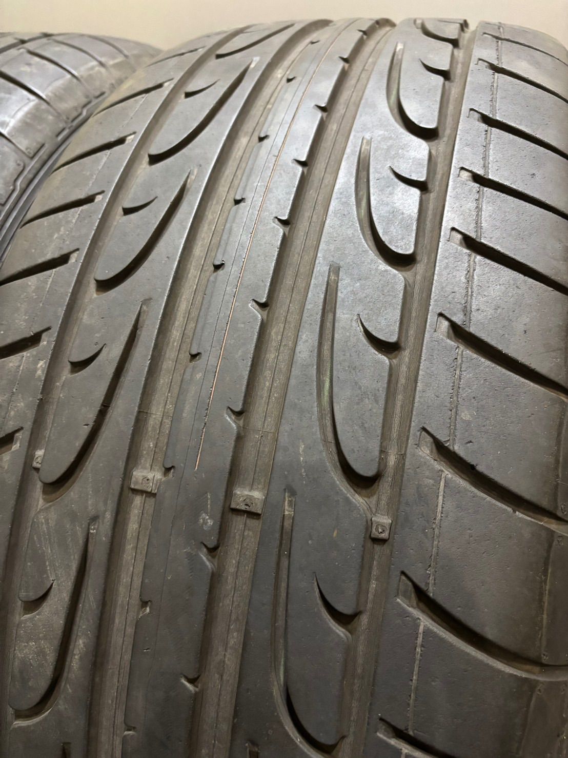 夏タイヤ サマータイヤ