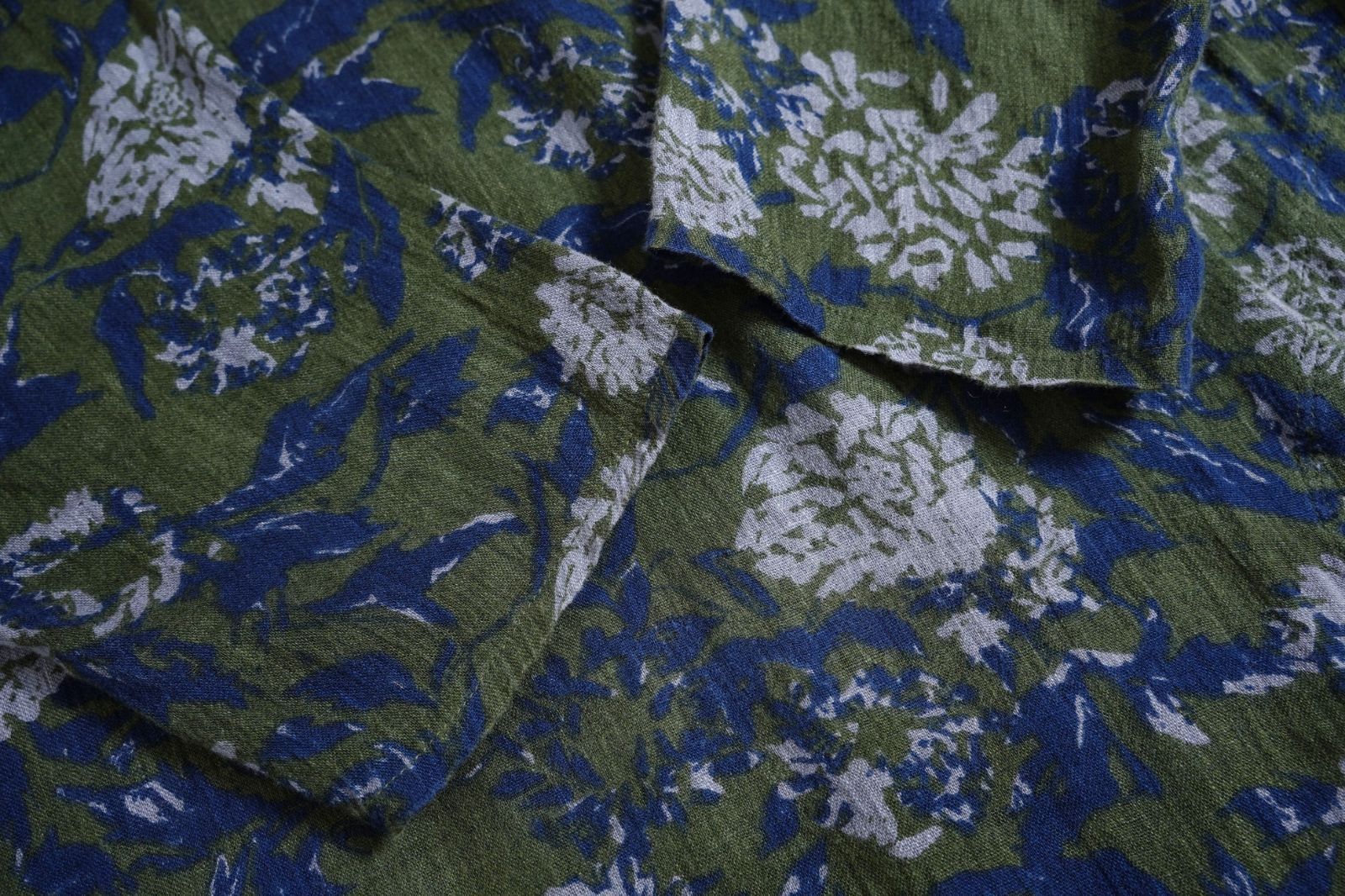 群言堂 根々 橋刺繡リネンチュニックワンピース Fサイズ キナリ 群言堂 根々 橋刺繡リネンチュニックワンピース Fサイズ キナリ