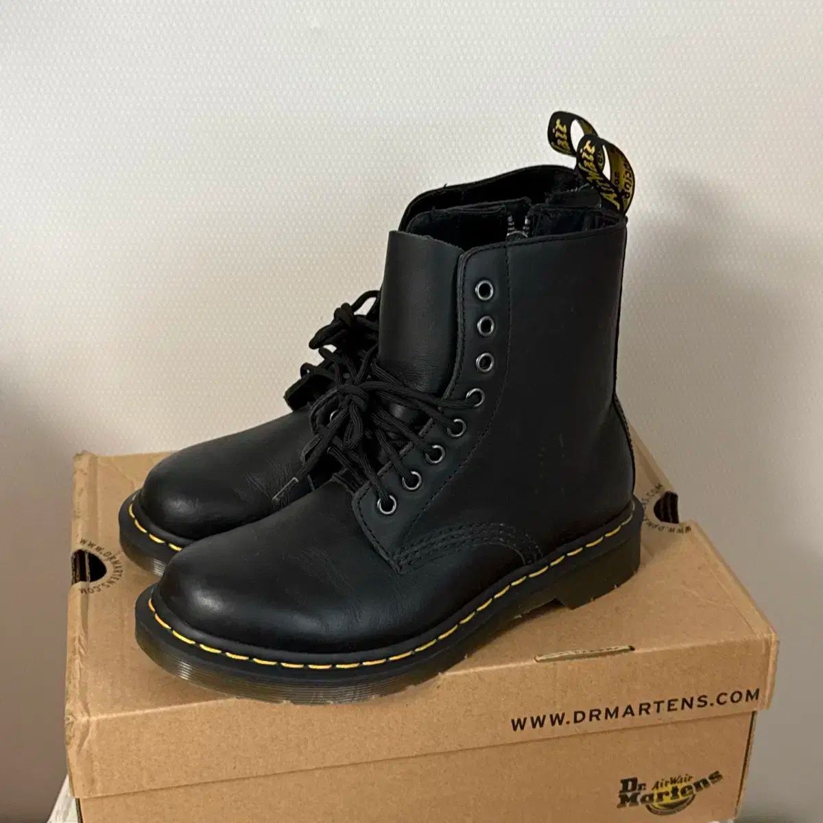 DR. MARTENS ドクターマーチン ブーツ 245